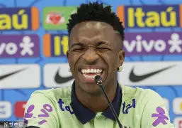 包含维尼修斯五连胜继续领跑积分榜，本泽马主帅陷下课危机！的词条