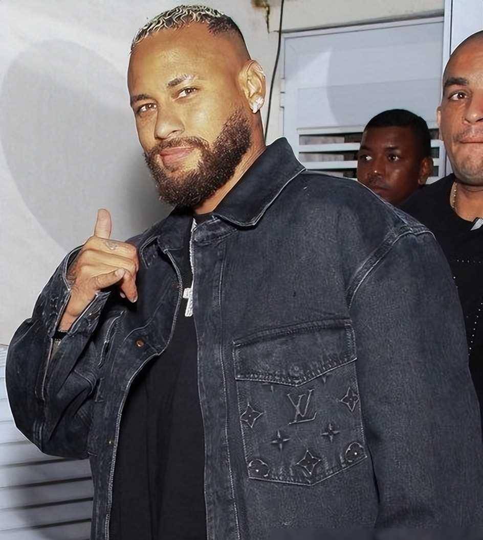 浓眉哥巅峰对决，内马尔与60激战G2分钟，战术调整胜负难料！的简单介绍