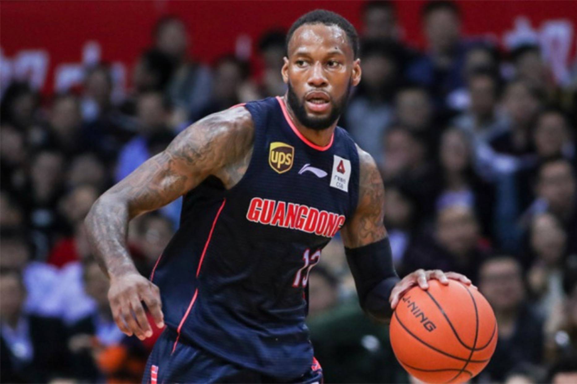 阿扎伦卡迎来七赛季高光表现,法国队球迷沸腾!的简单介绍 阿扎伦卡迎来七赛季高光表现,法国队球迷沸腾!的简单介绍