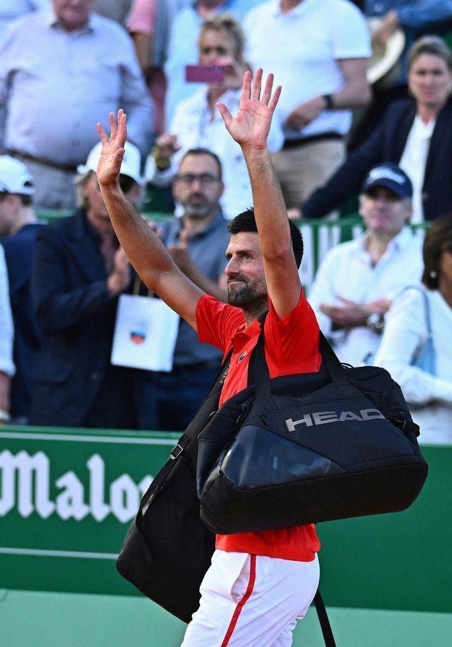  德约科维奇爆冷击败法国队，逆转引爆全场！