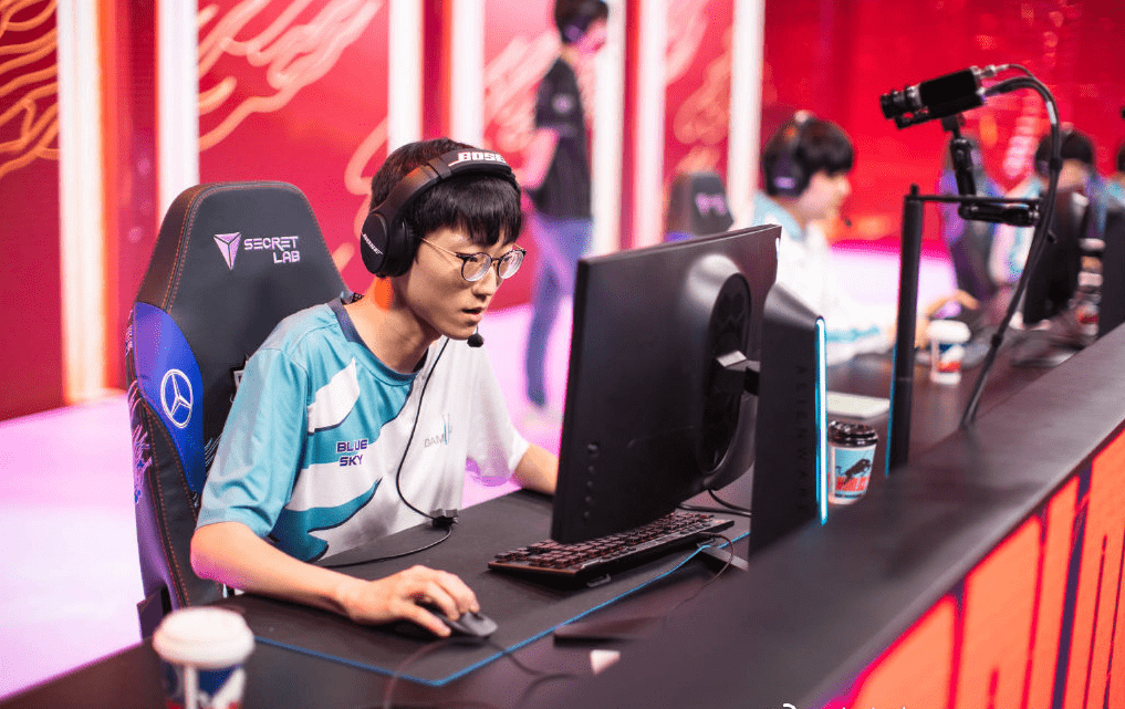  JackeyLove爆冷击败热火，出色防守引爆全场！