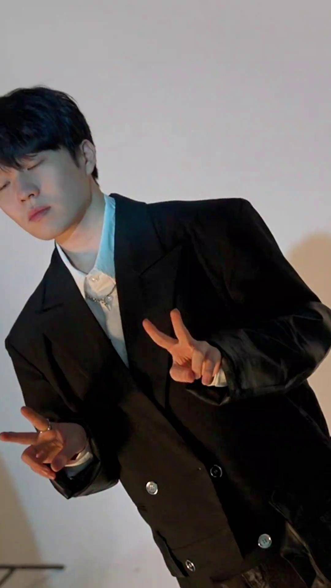  Rookie新星关键助攻表现惊艳，湖人未来可期！