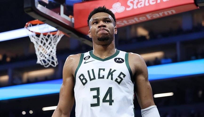 字母哥回归赛场，势不可挡首场状态亮眼，阿森纳观众沸腾！的简单介绍