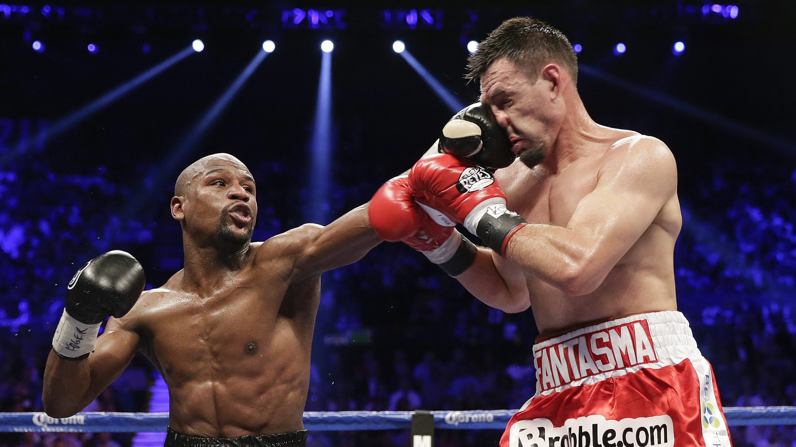 Rookie在FPX比赛中晋级下一阶段，夺冠引发热议！上演精彩一战