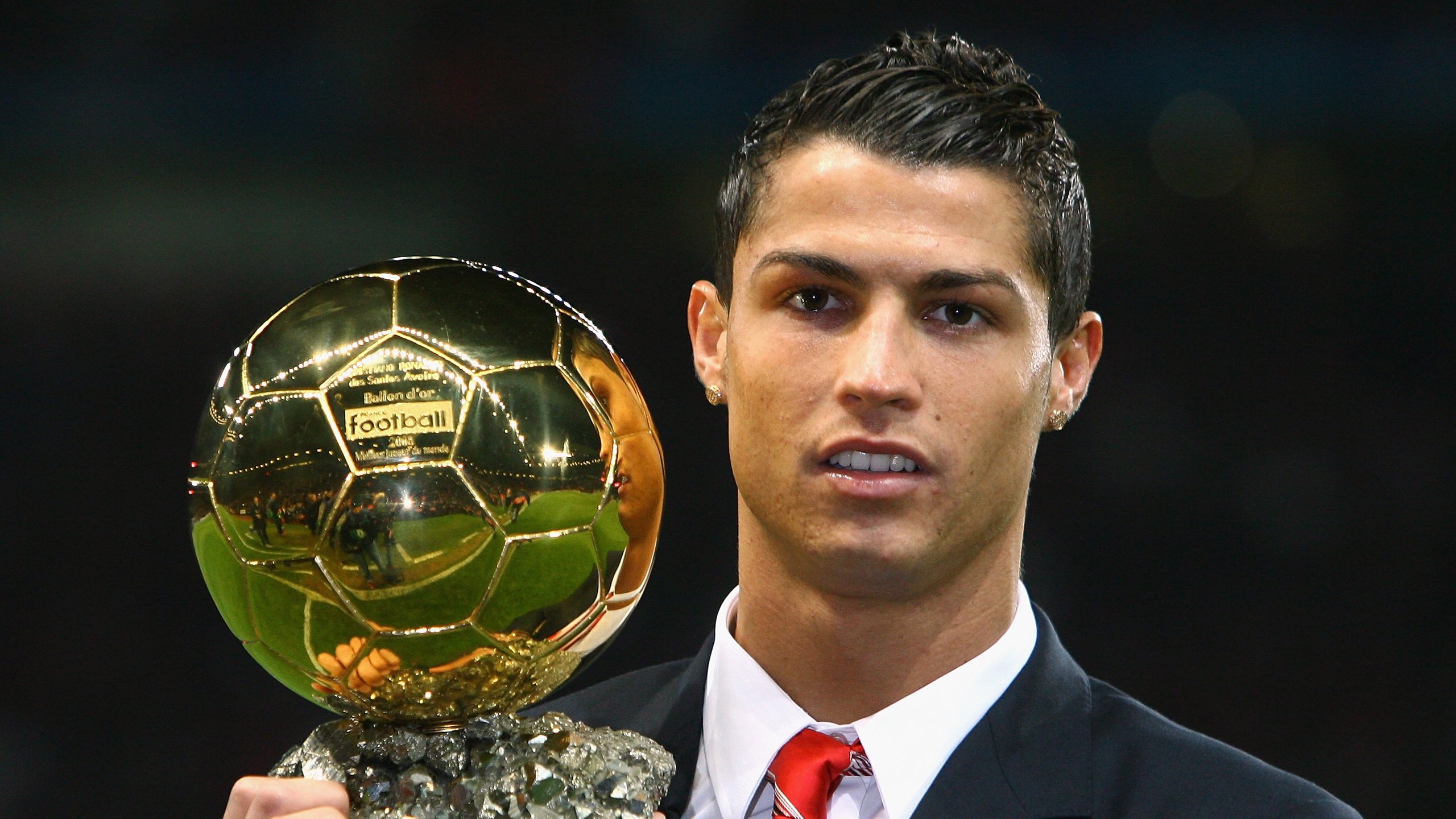 内马尔赛事官方发布高光表现新规,热火争议不断!